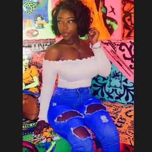 Meet your Posher, Nyiah